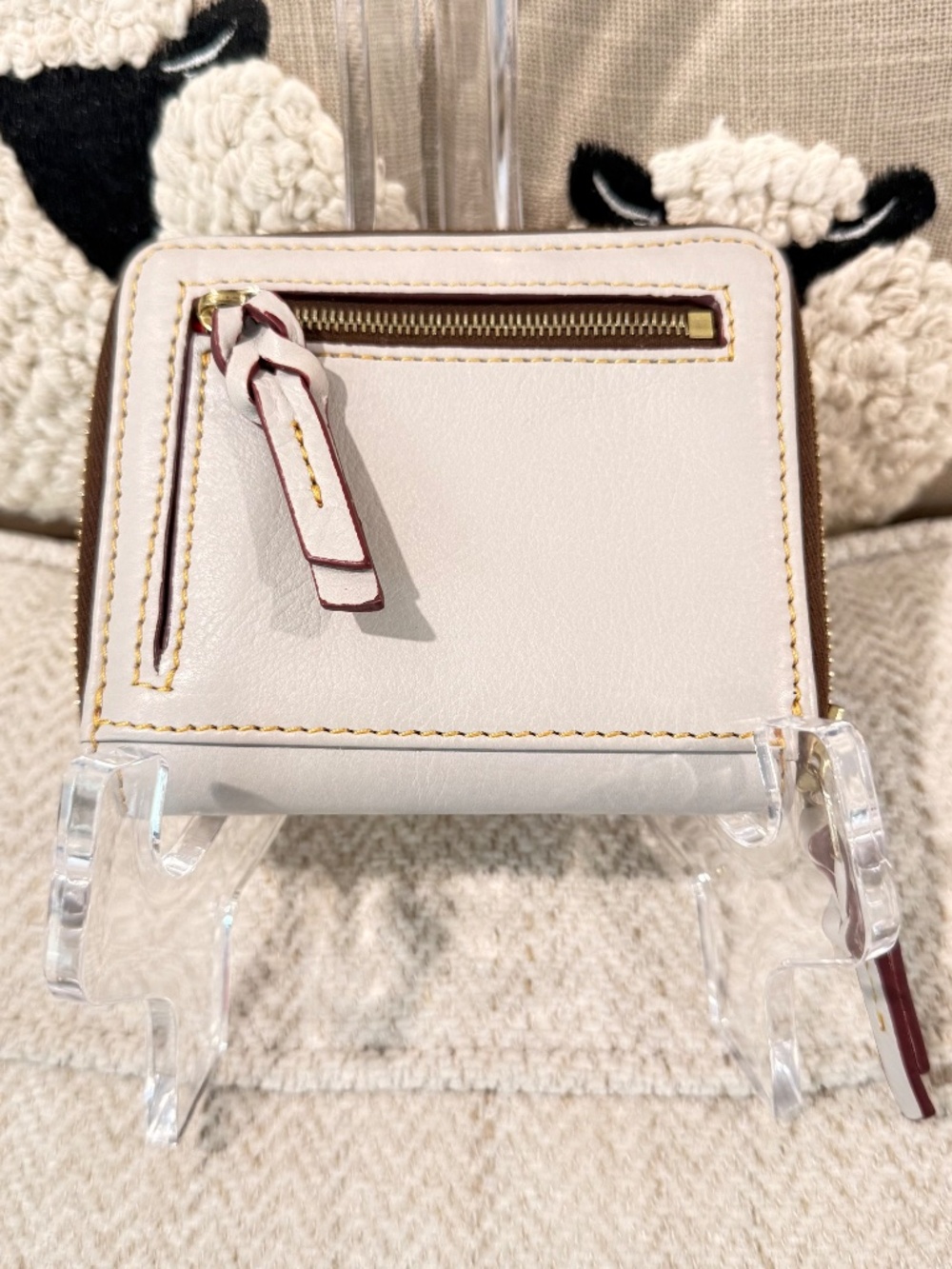 Dooney & Bourke Florentine Small Zip Around Wallet Ecru Color - Picture 2 of 6